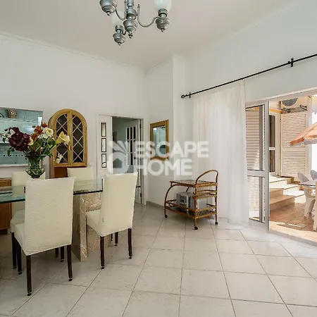 Casa vacanze House